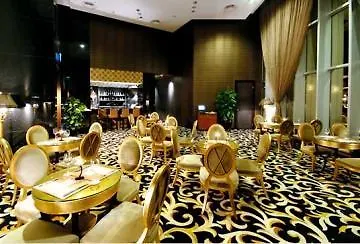 Grand Waldo Hotel Macau 5*,